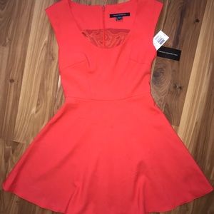French Connection Red Dress. 💃🏼 Size 4. NWT!